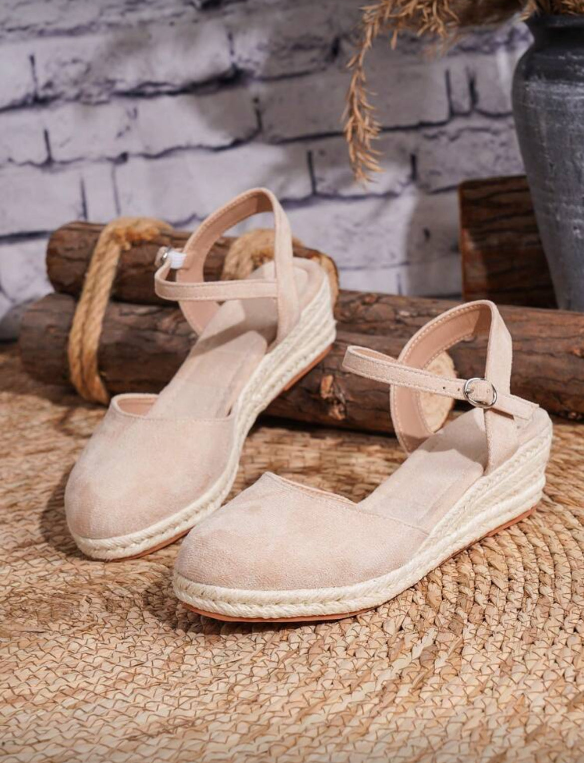 Calla | Beige Low Strap