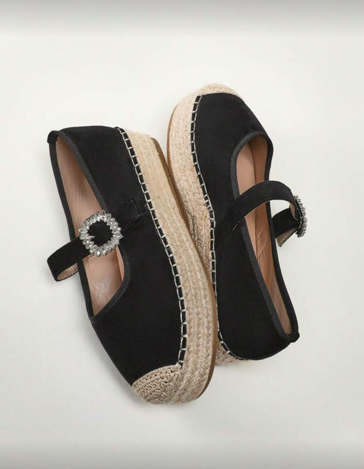 Thalia | Black Buckle