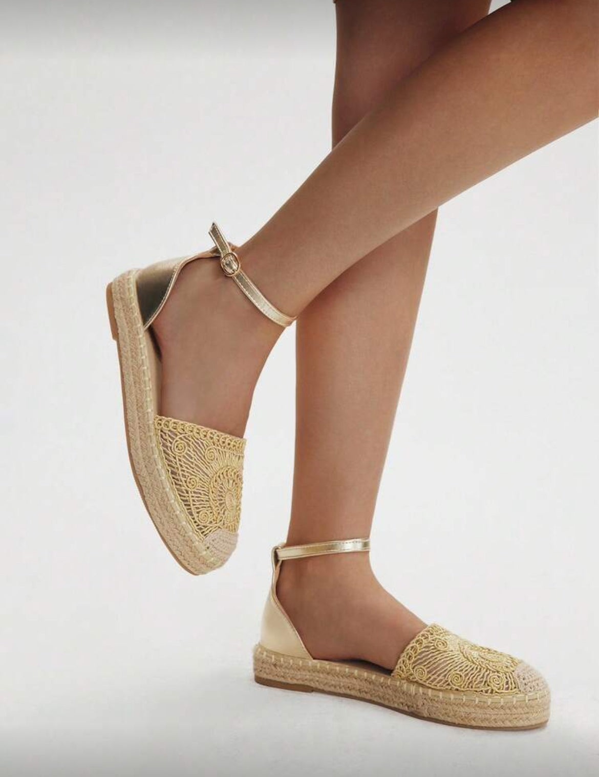 Chloe | Gold